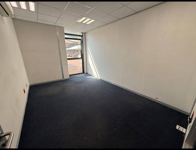 157M² OFFICE TO LET IN ROSEBANK